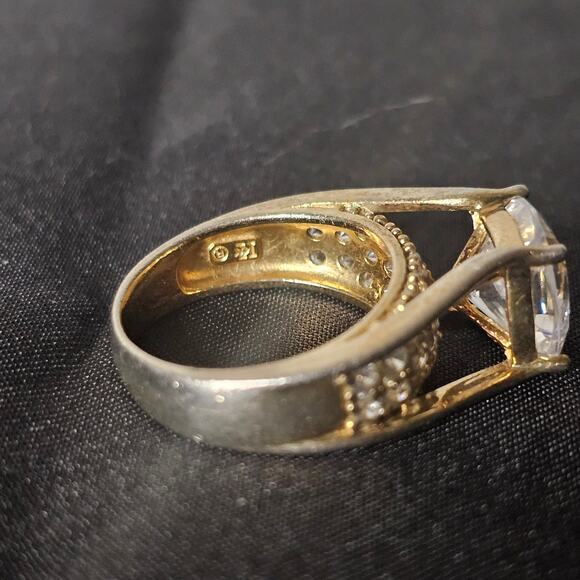 JTV Cushion Cut CZ | Gold Plated Sterling Silver Pavé Band Ring | Size 8 - Picture 5 of 10